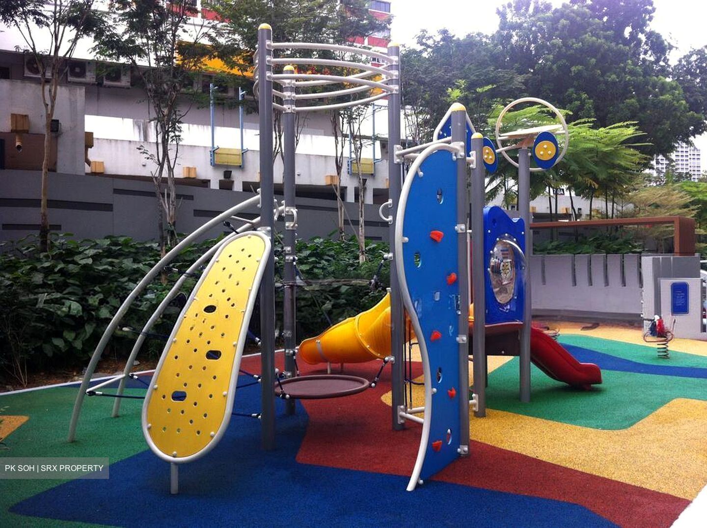 Centro Residences (D20), Condominium #498000181